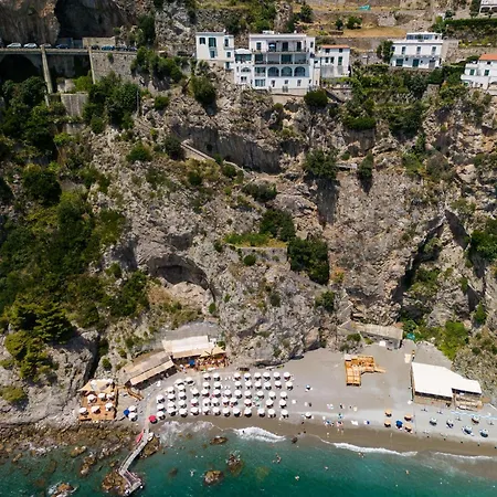 La Dimora Del Maestro Bed & Breakfast 3*