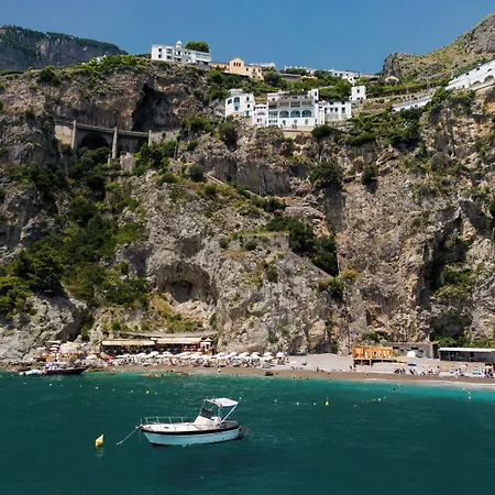 Bed & Breakfast La Dimora Del Maestro 3*