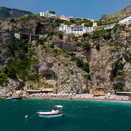 La Dimora Del Maestro Alojamento de Acomodação e Pequeno-almoço 3*